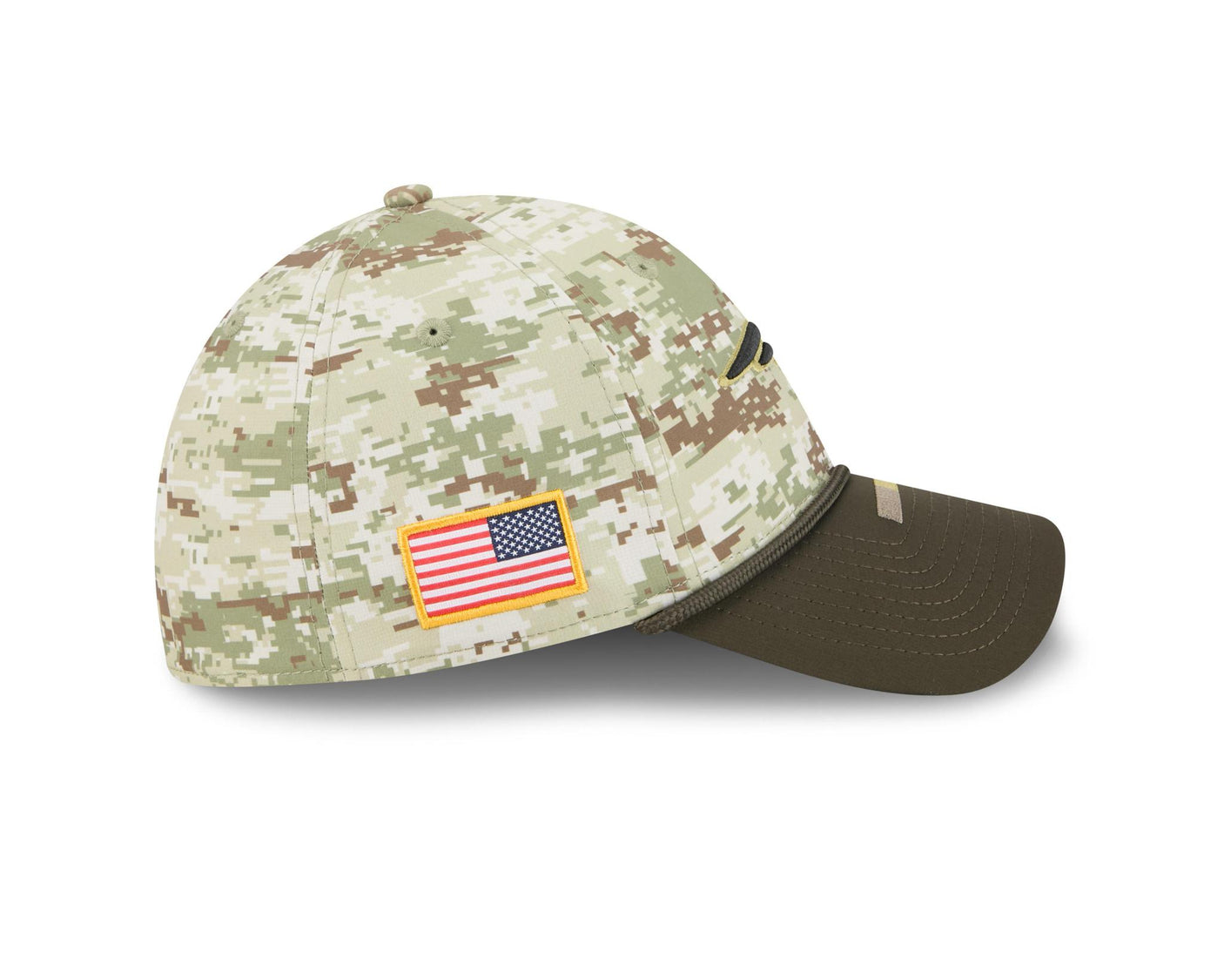 Patriots 2025 New Era Men's 39THIRTY Salute to Service Hat