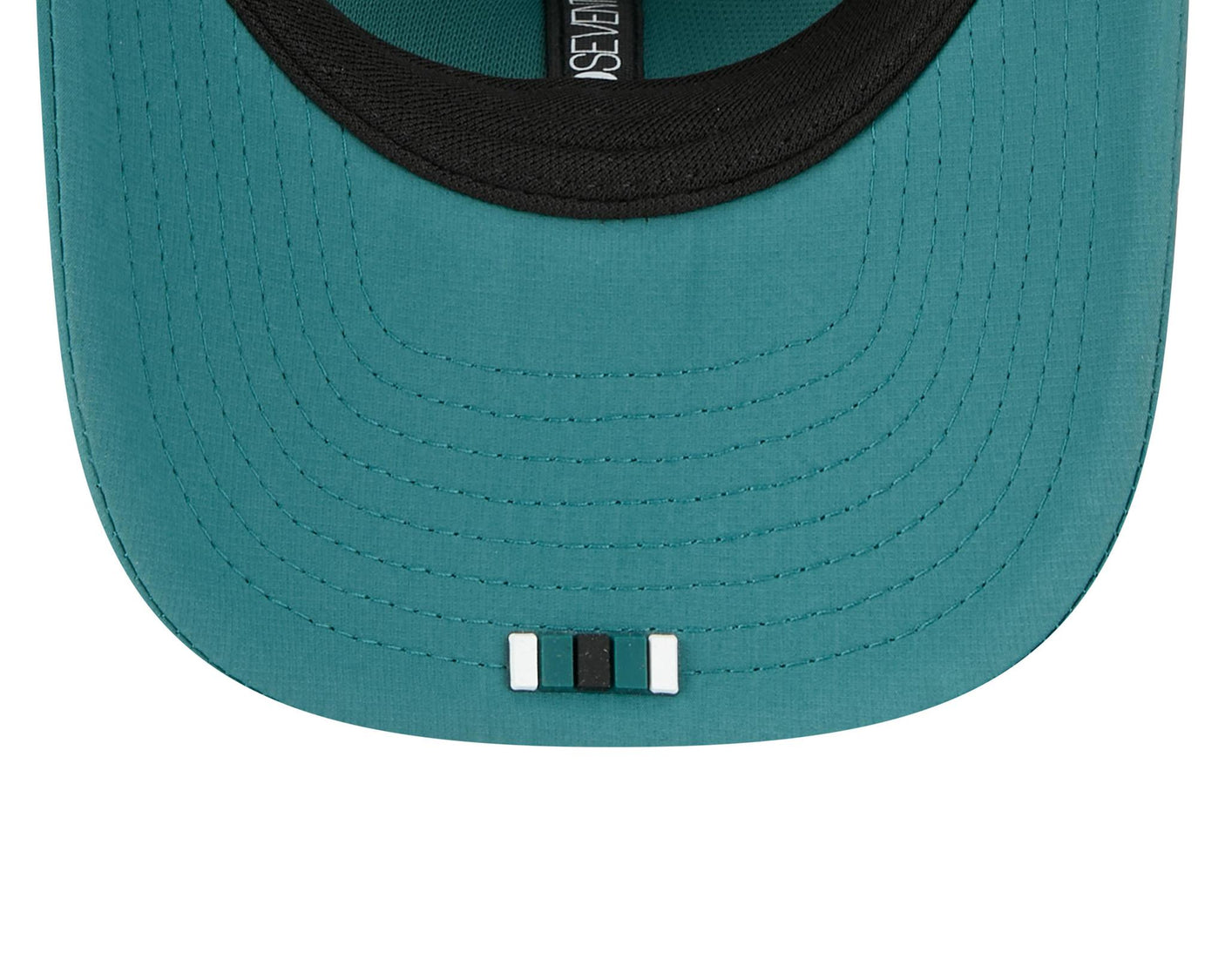 Eagles 2025 New Era Men's Dark Green 9SEVENTY Sideline Hat