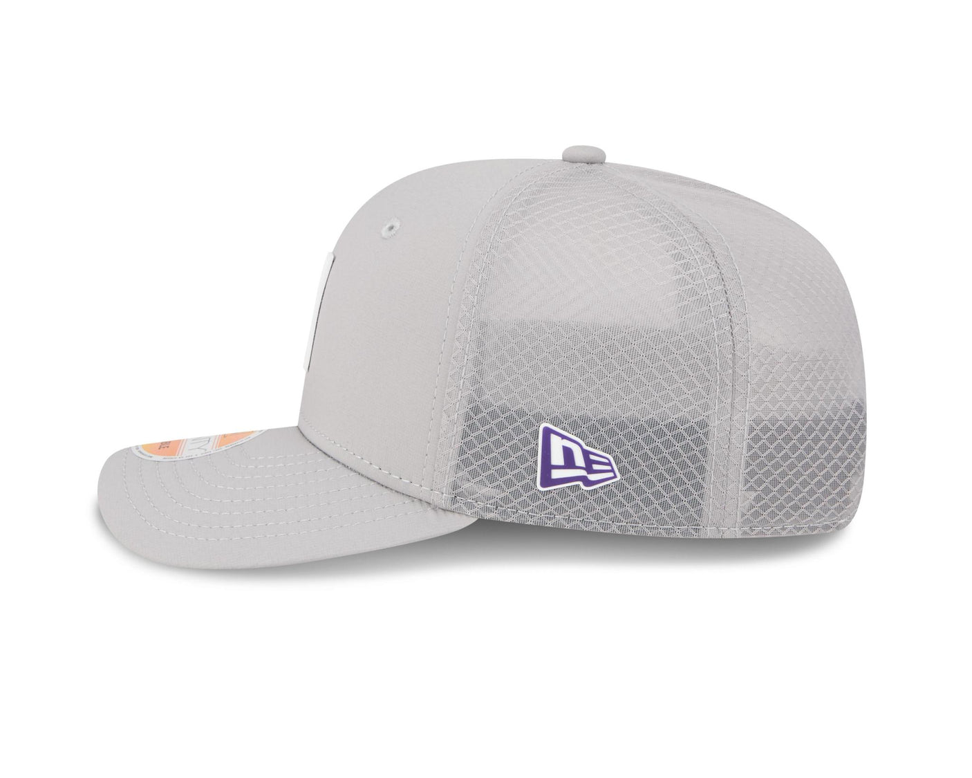 Vikings 2025 New Era Men's 9SEVENTY Trucker Sideline Hat