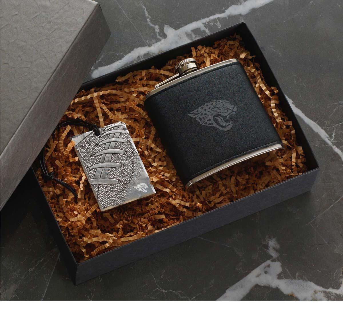 Jaguars Traveler Flask & Bag Tag Gift Set