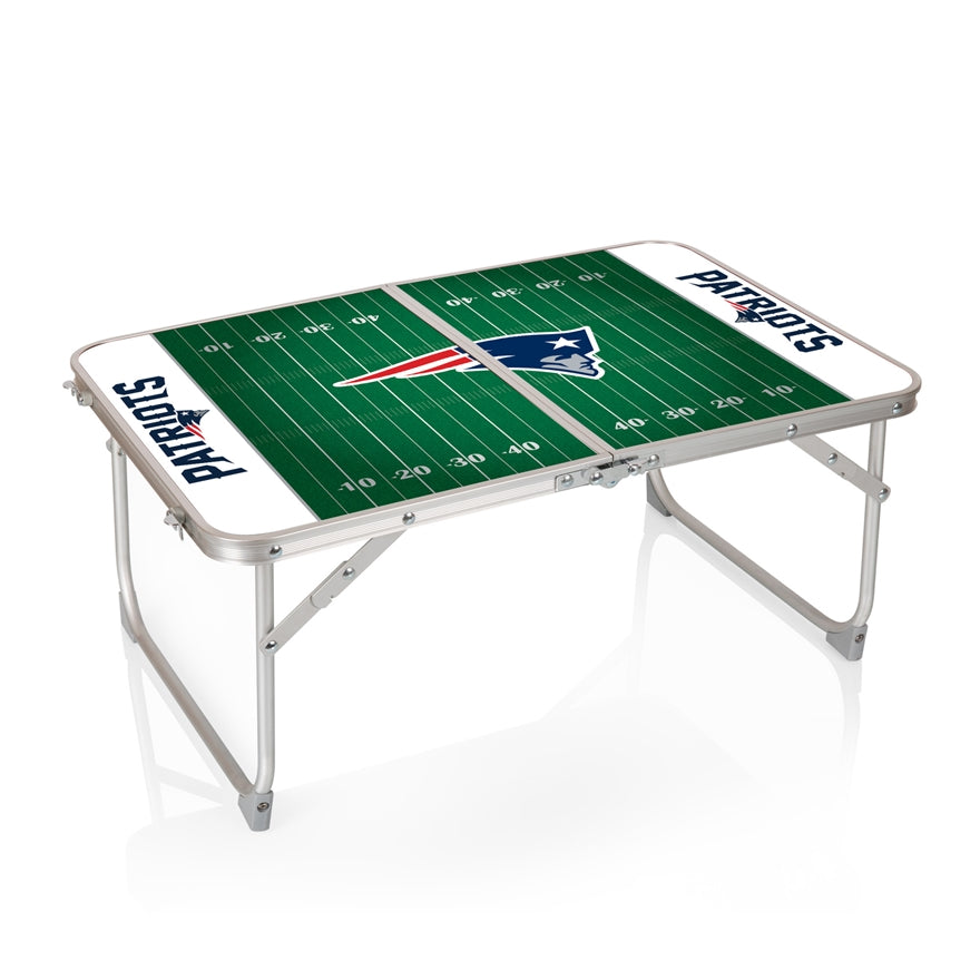 Patriots Concert Table Mini Portable Table