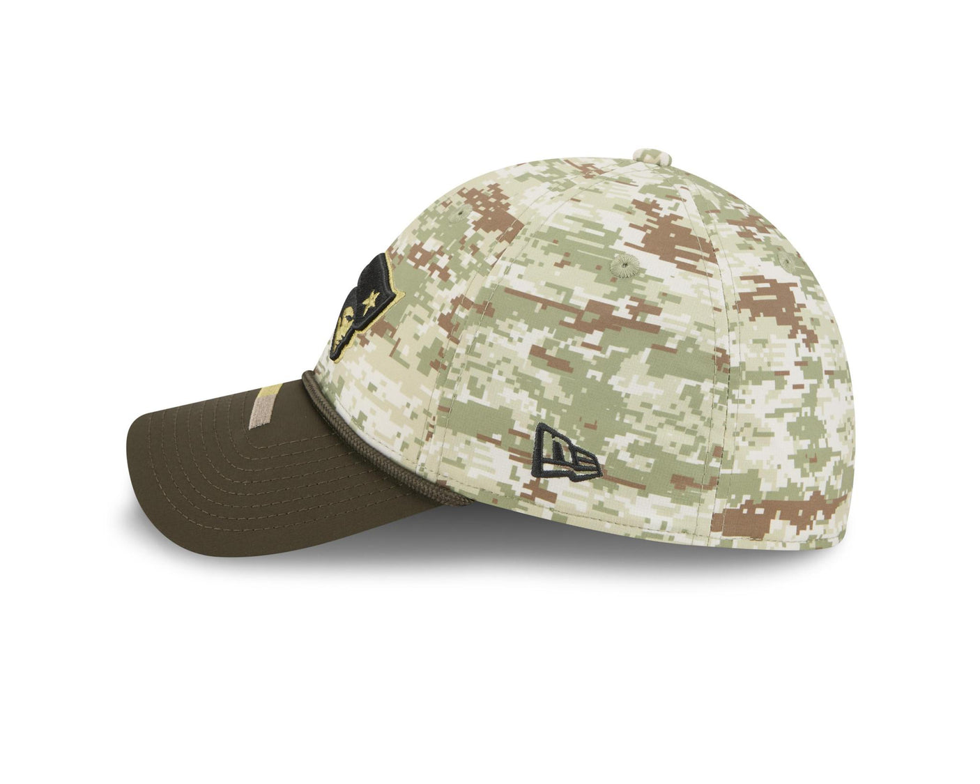 Patriots 2025 New Era Men's 39THIRTY Salute to Service Hat
