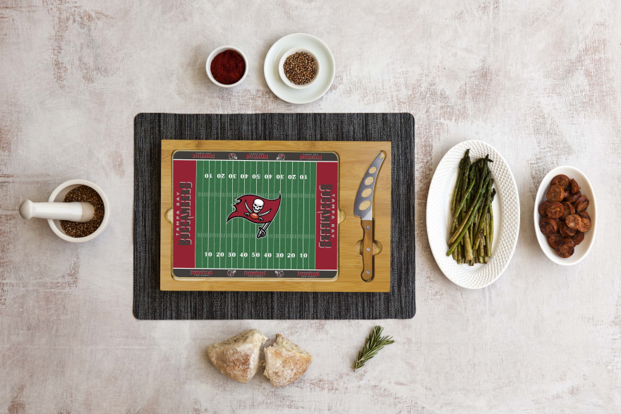Buccaneers Icon Glass Top Cutting Board & Knife Set by Picnic Time Pro Football Hall of Fame