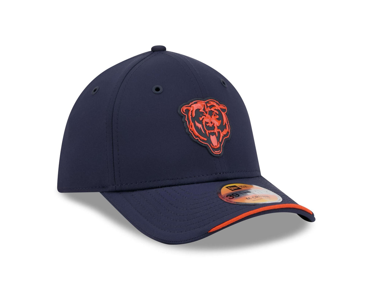 Bears 2026 New Era Men's 39THIRTY Sideline Hat Pro Football Hall of Fame