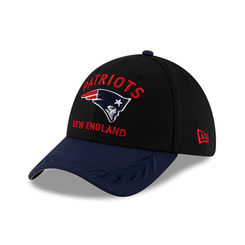 Patriots 2025 New Era Men's 39THIRTY Draft Hat