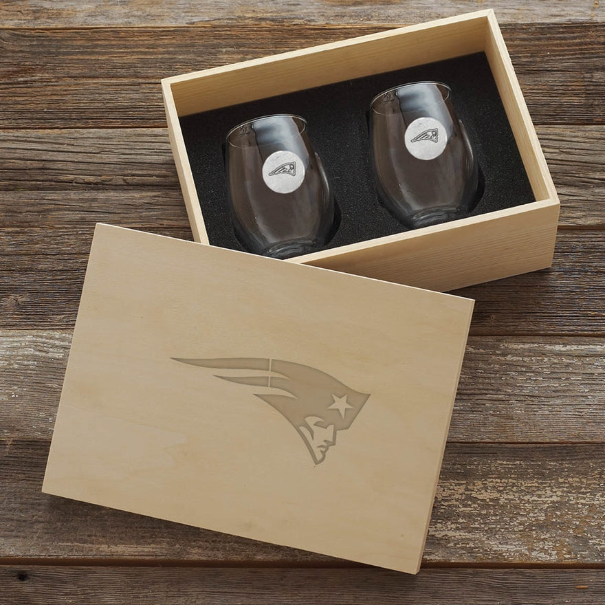New England Patriots 2-Piece Stemless Wine Glass Set with Collectible Box