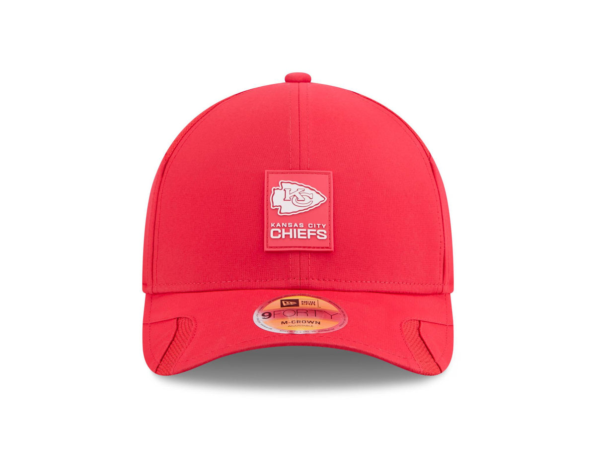 Chiefs 2025 New Era Men's 9FORTY Sideline Hat Pro Football Hall of Fame