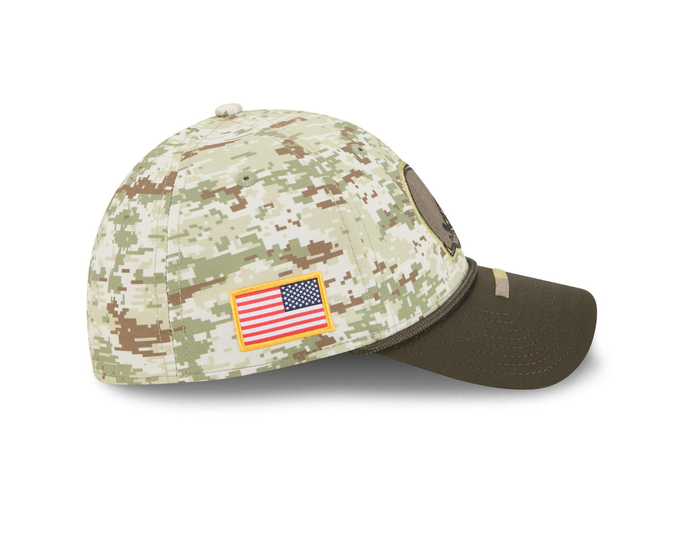 Browns 2025 New Era Men's 39THIRTY Salute to Service Hat