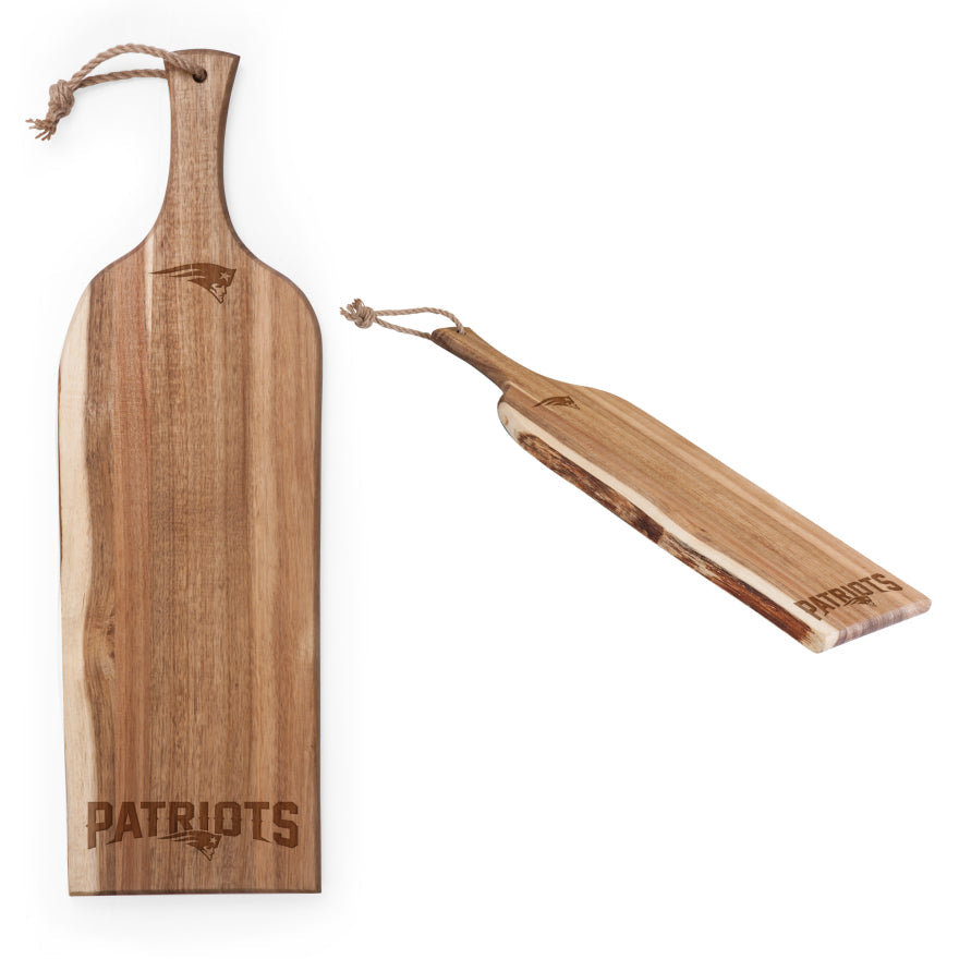 Patriots Artisan 24" Acacia Charcuterie Board by Picnic Time Pro Football Hall of Fame