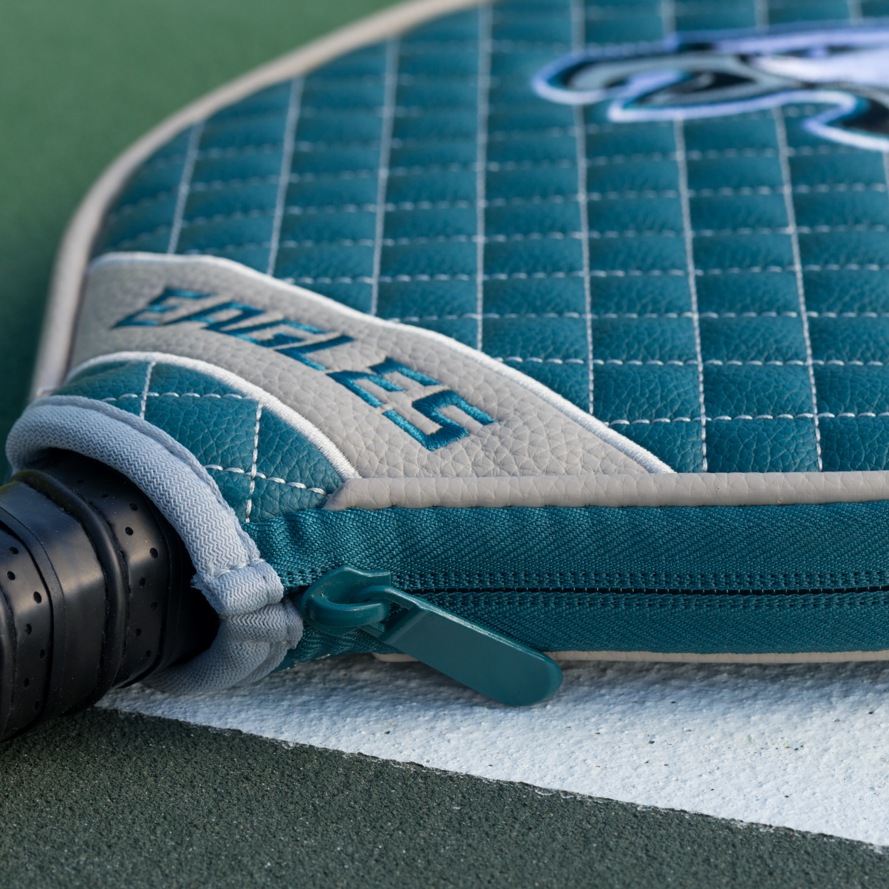 Eagles Quilted Pickleball Paddle Cover