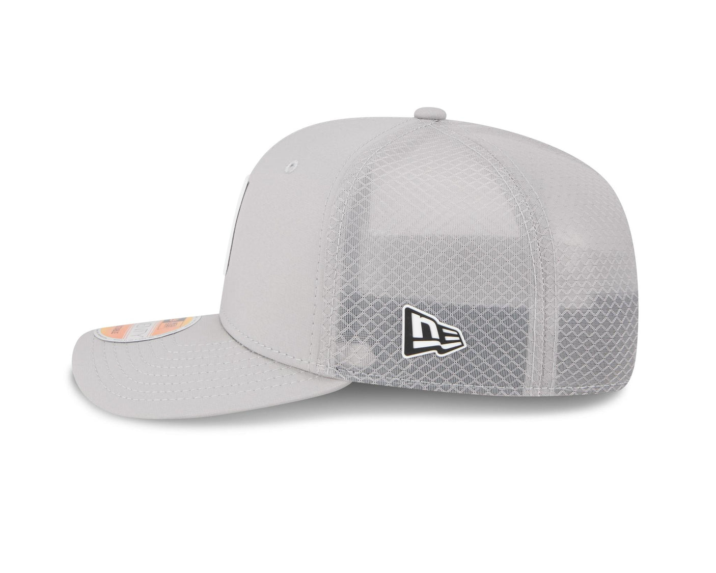 Raiders 2025 New Era Men's 9SEVENTY Trucker Sideline Hat