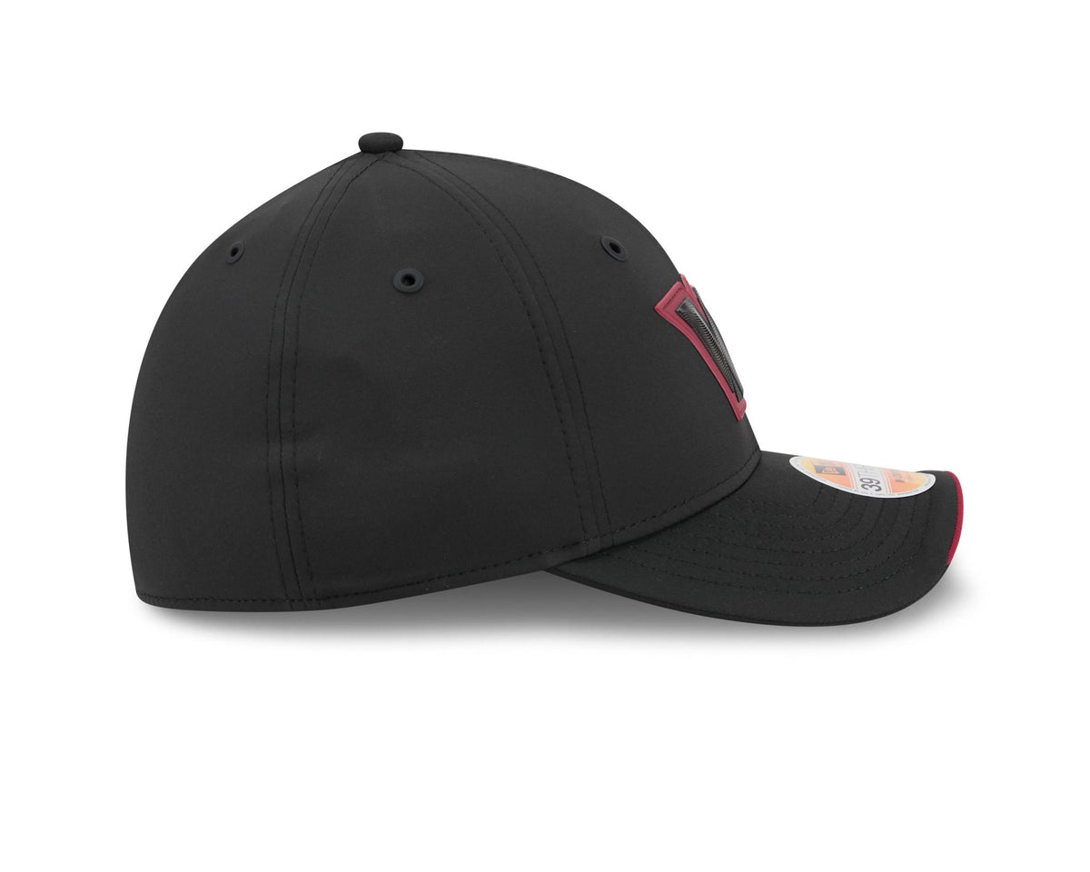 Commanders 2026 New Era Men's 39THIRTY Sideline Hat Pro Football Hall of Fame