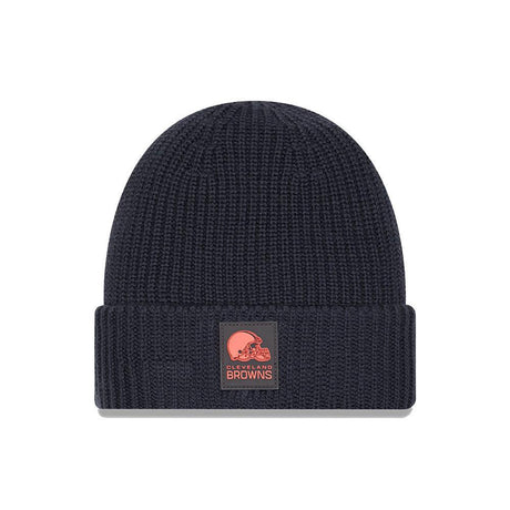 Browns 2025 Men's New Era Alternate Sideline Knit
