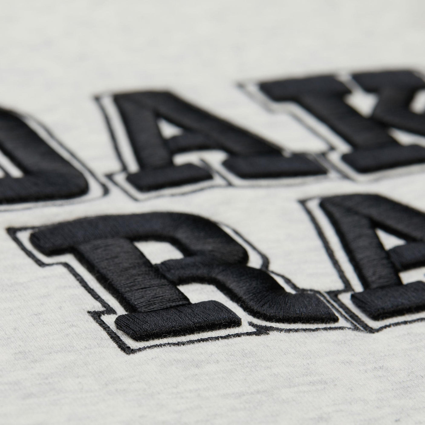 Raiders Mitchell & Ness Men's NFL Off Season Vintage Logo Fleece Sweatshirt