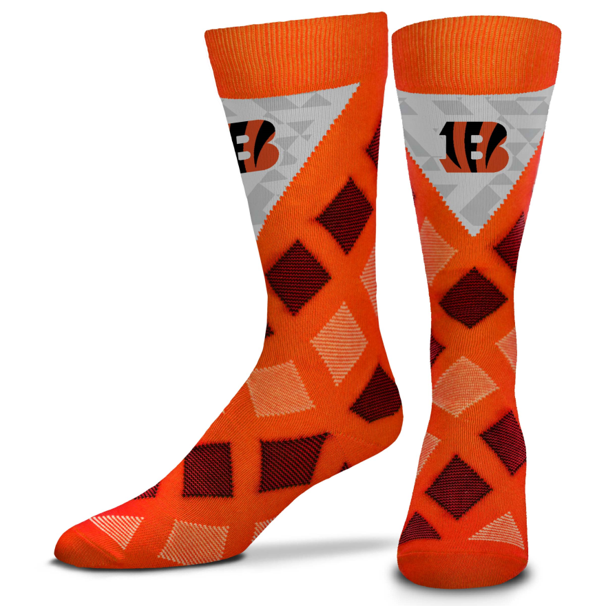 Bengals Dashed Diamond Socks – Pro Football Hall of Fame
