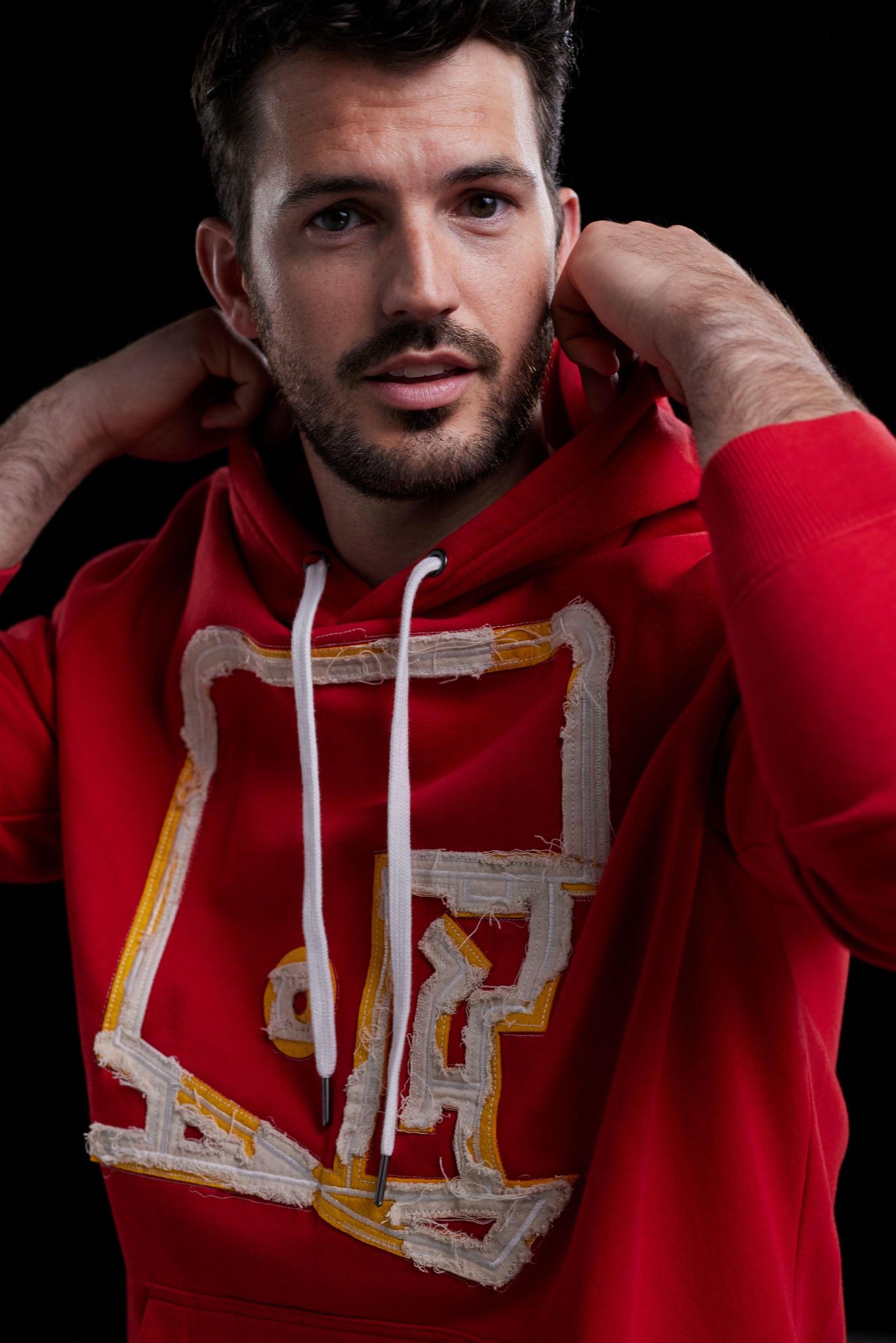 Pro Football Hall of Fame X Haggar - Red Graphic Helmet Pullover Sweatshirt