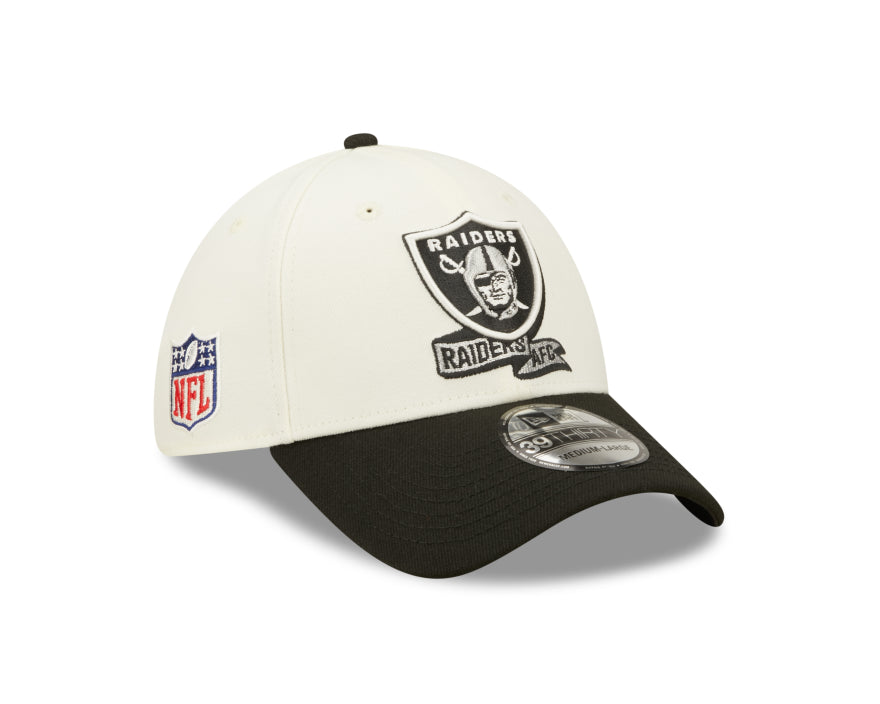 Raiders 2022 New Era® NFL Sideline Official 39THIRTY Flex Hat