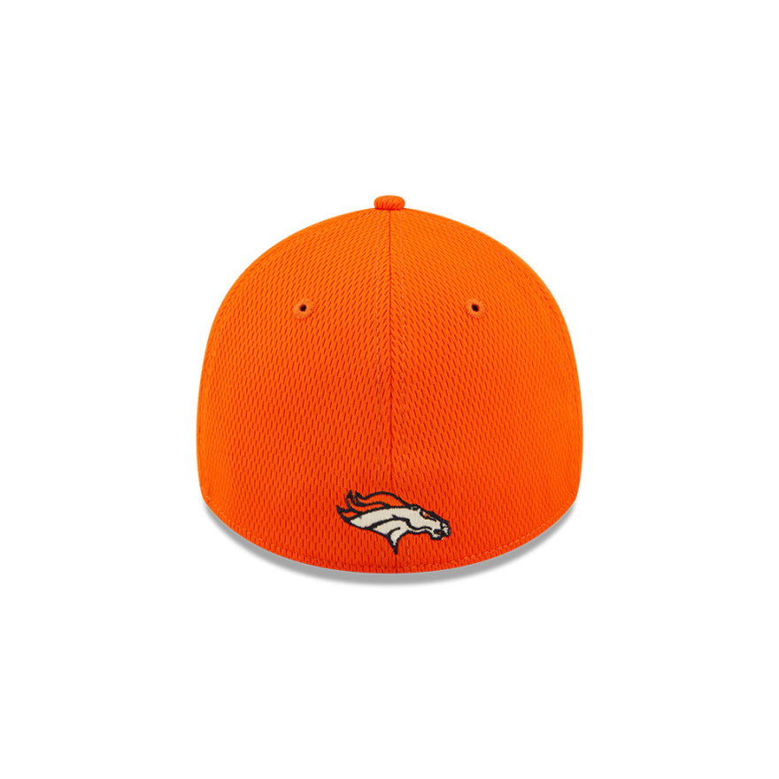 Broncos 2022 New Era® NFL Sideline Official 39THIRTY Coaches Flex Hat