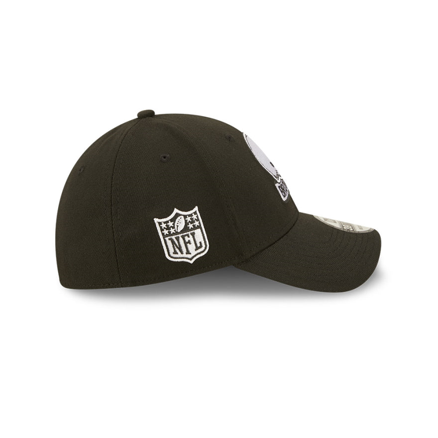 Browns 2022 New Era® NFL Sideline Official Black 39THIRTY Flex Hat