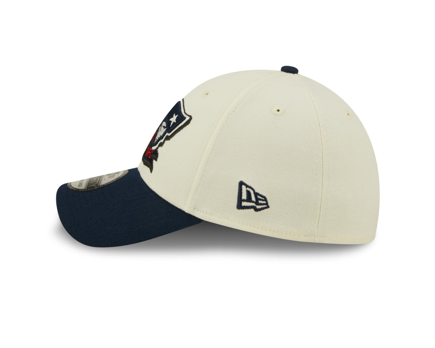 Patriots 2022 New Era® NFL Sideline Official 39THIRTY Flex Hat