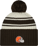 Browns 2022 New Era® NFL Sideline Sport Knit Hat - Chrome White