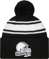 Browns 2022 New Era® NFL Sideline Sport Knit Hat - Black and White