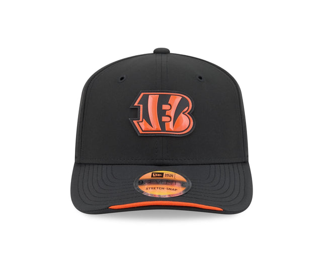 Bengals 2026 New Era Men's 9SEVENTY Stretch Snap Sideline Hat
