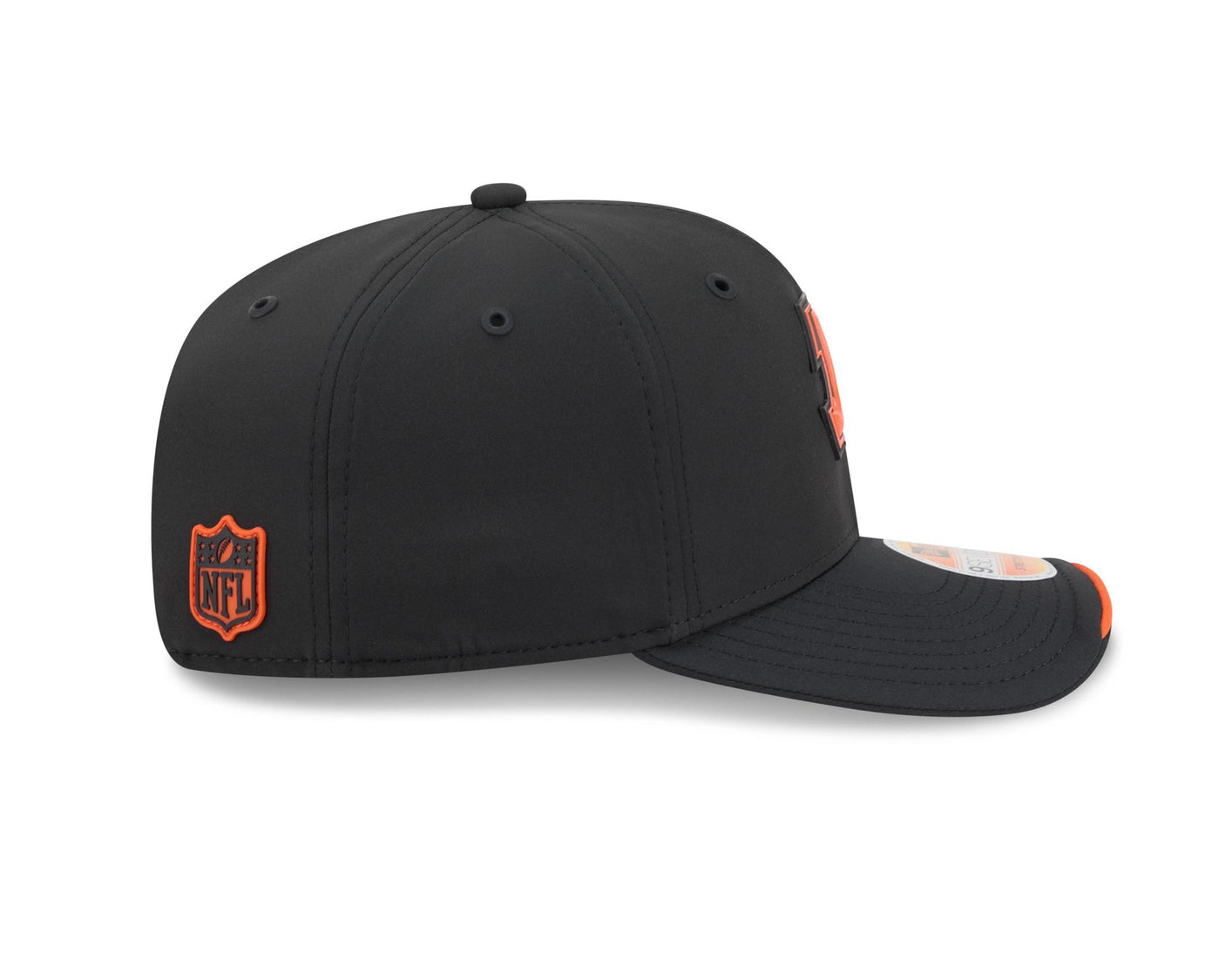 Bengals 2026 New Era Men's 9SEVENTY Stretch Snap Sideline Hat