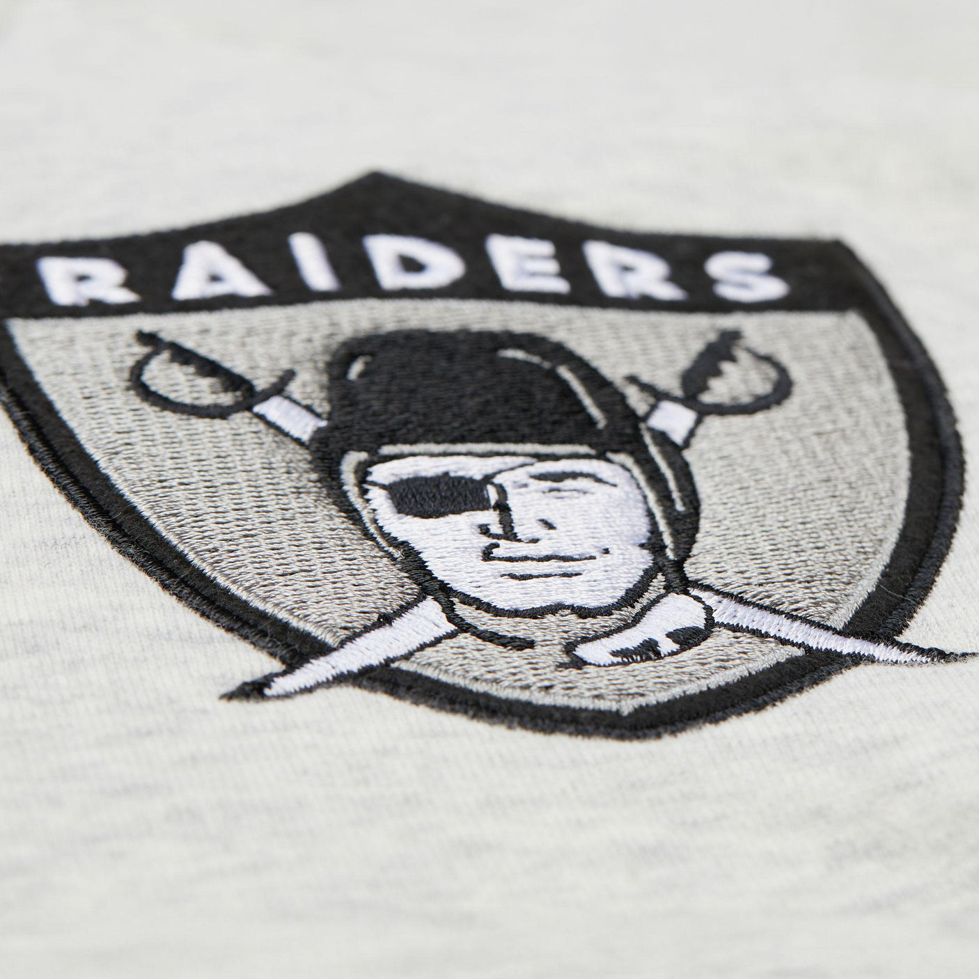 Raiders Mitchell & Ness Men's NFL Off Season Vintage Logo Fleece Sweatshirt