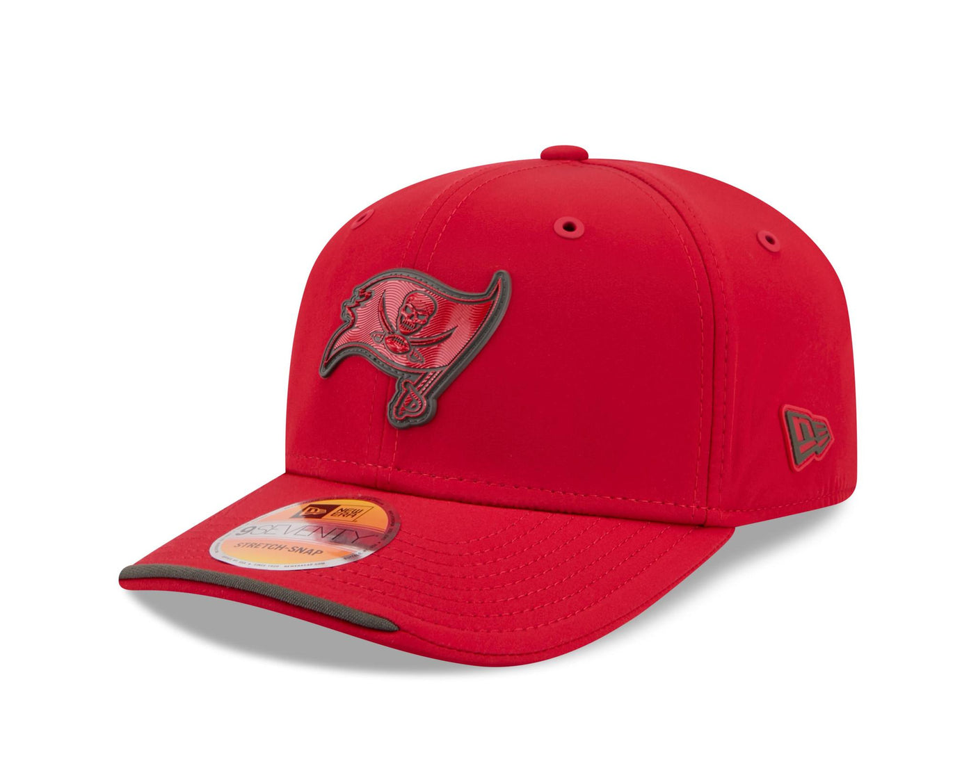 Buccaneers 2026 New Era Men's 9SEVENTY Stretch Snap Sideline Hat