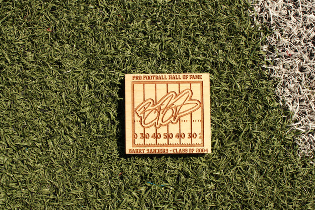 Barry Sanders Wood Signature Field Magnet