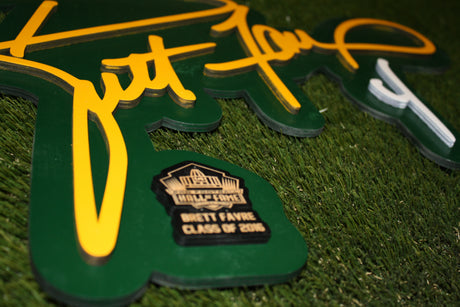 Brett Favre 3D Signature Color Wall Sign