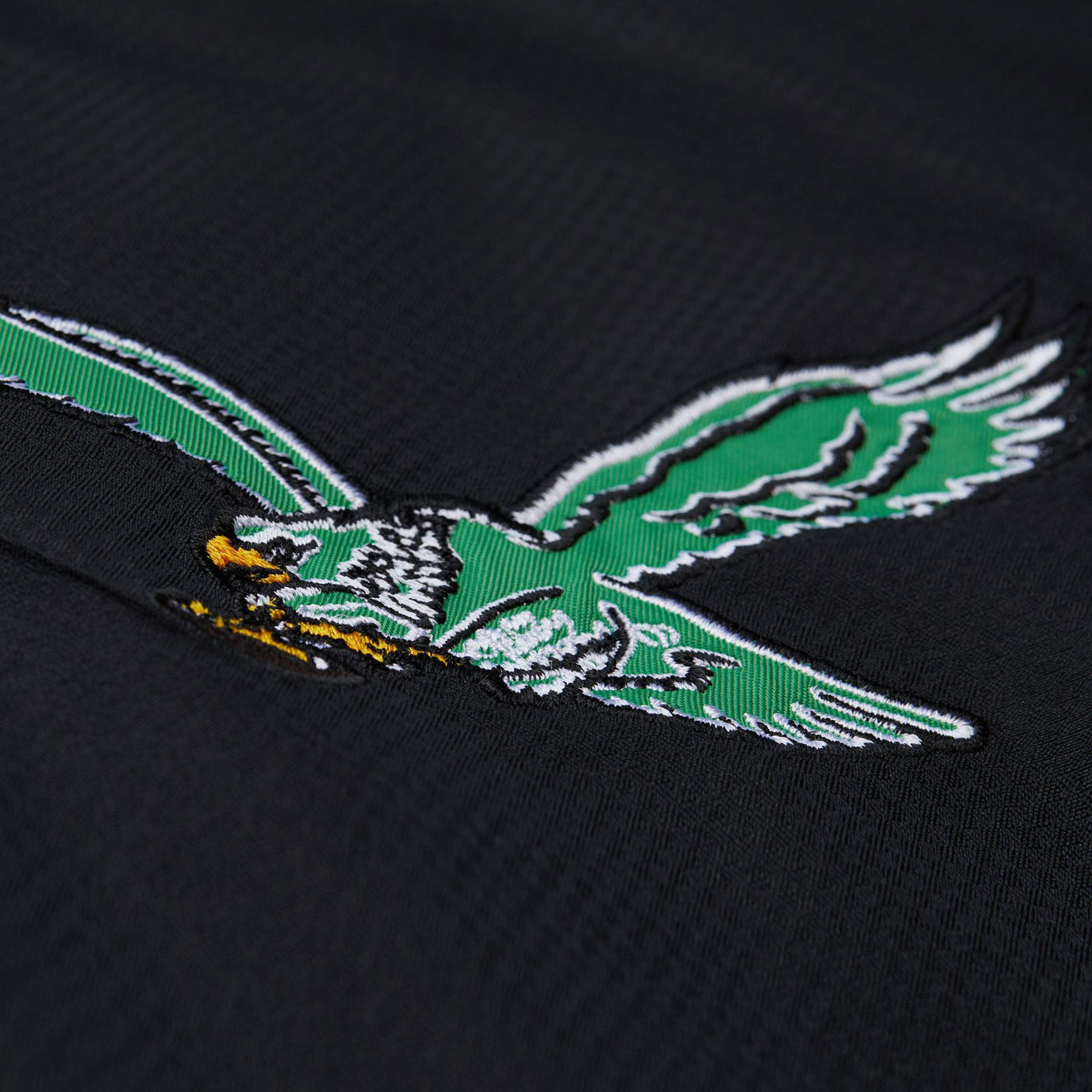 Eagles 2025 Mitchell & Ness Men's NFL Tie Breaker Anorak Vintage Logo Lightweight Windbreaker