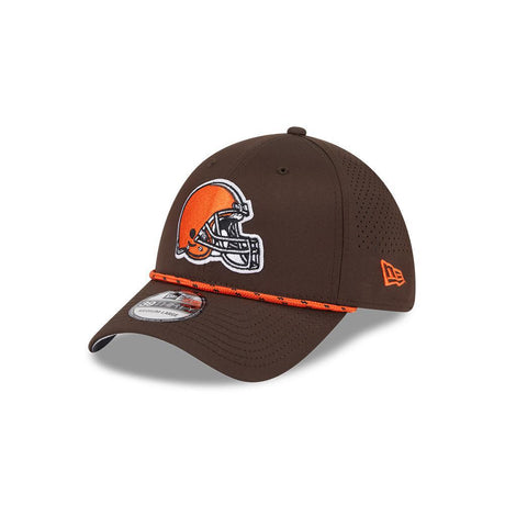 Browns 2025 New Era Men's 39THIRTY Performance Hat
