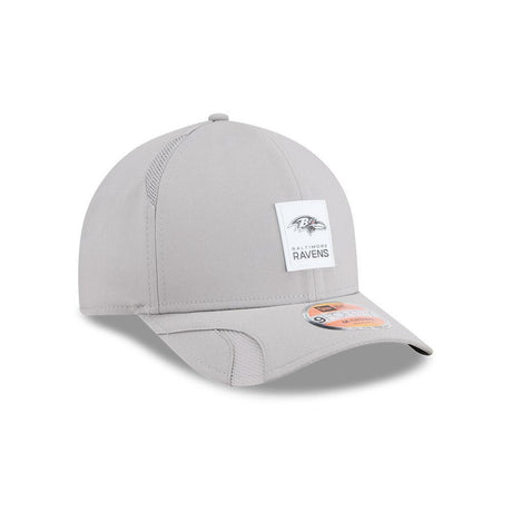 Ravens 2025 New Era Men's Sideline 9FORTY M-Crown Color Way Hat