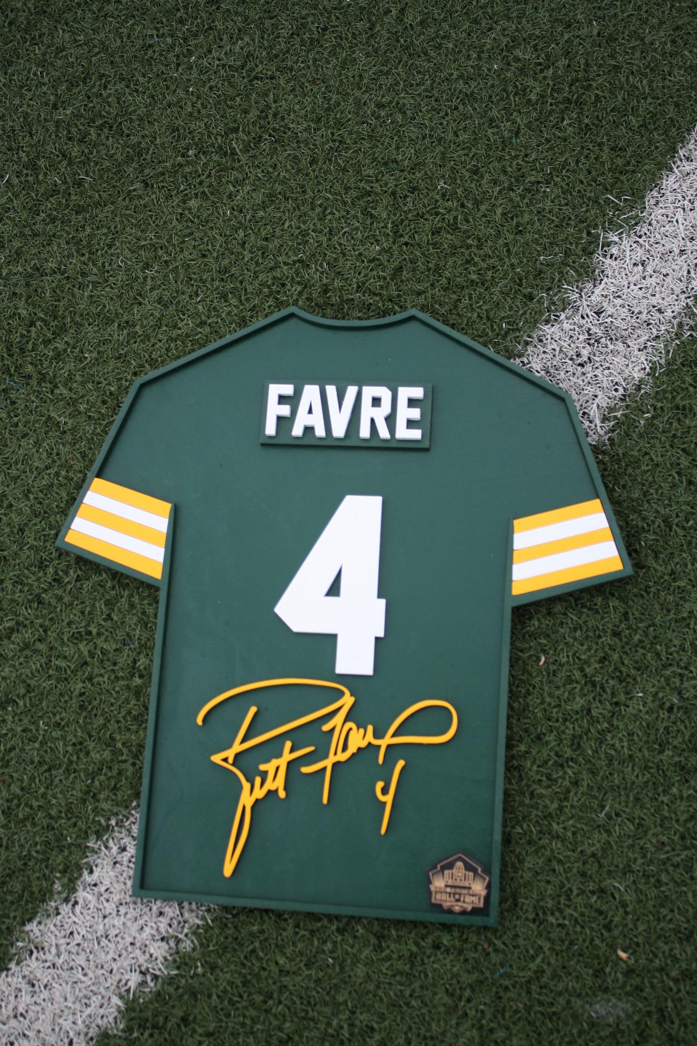 Brett Favre 3D Wood Jersey Sign - DS (10355284181268)